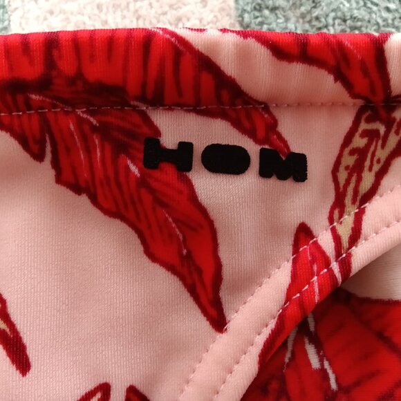 RARE VINTAGE 1" HOM SWIM BRIEF, SIZE 36", RED LEAVES PATTERN (*) (Pre-owned) - Picture 4 of 8